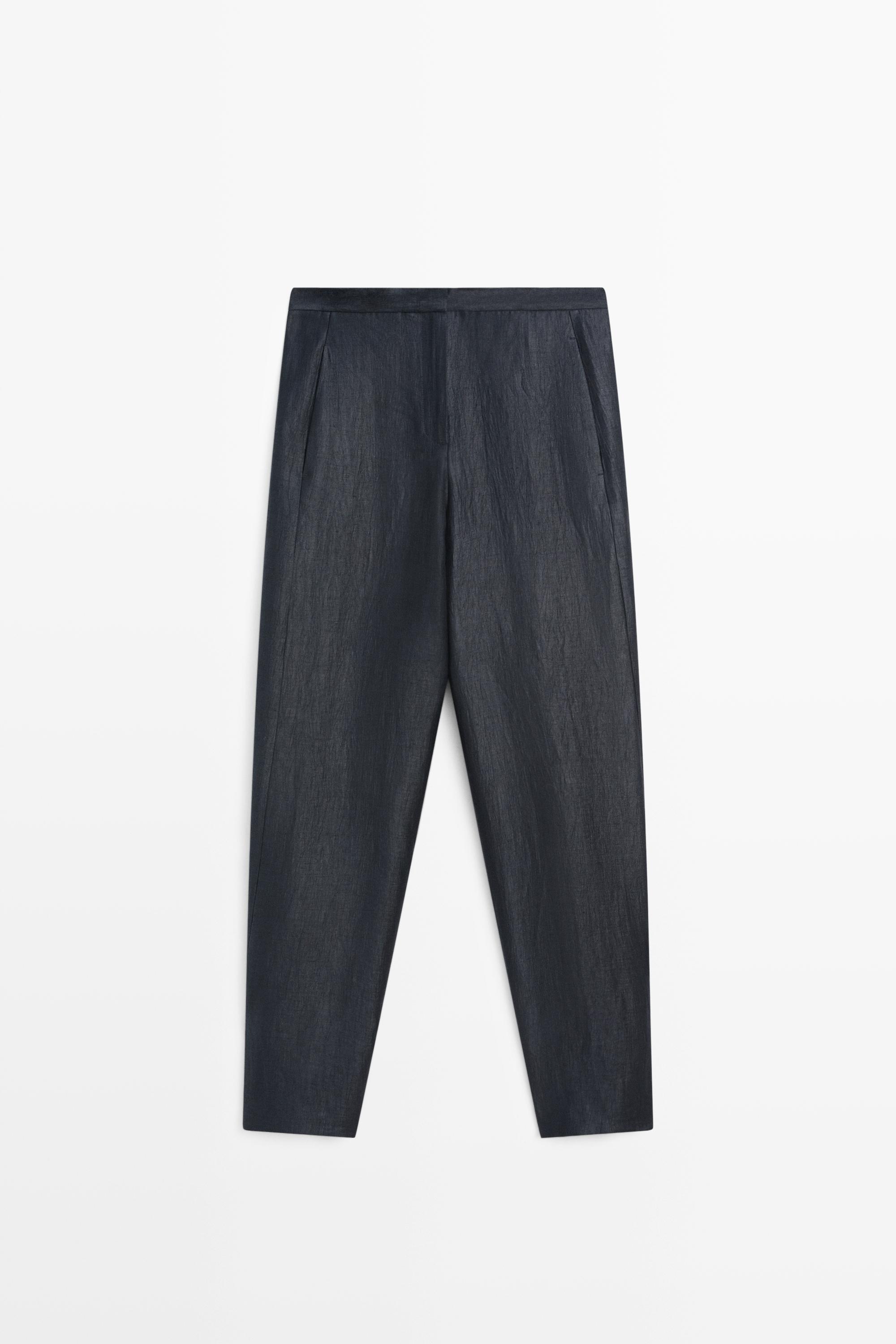 Trousers with gathered hems